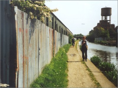 The fence before the work